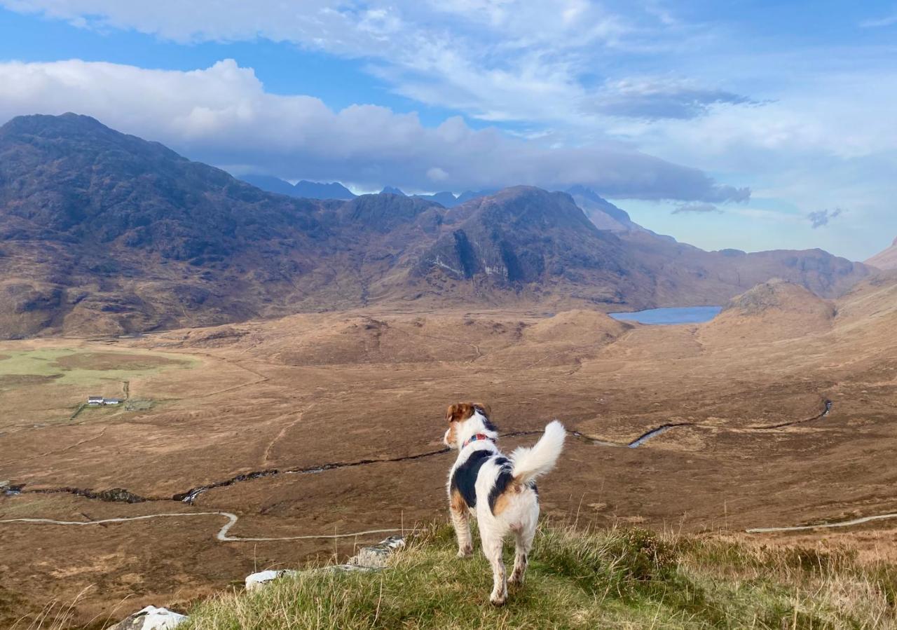 Tigh Mairi At Mary'S Thatched Cottages Elgol Luaran gambar