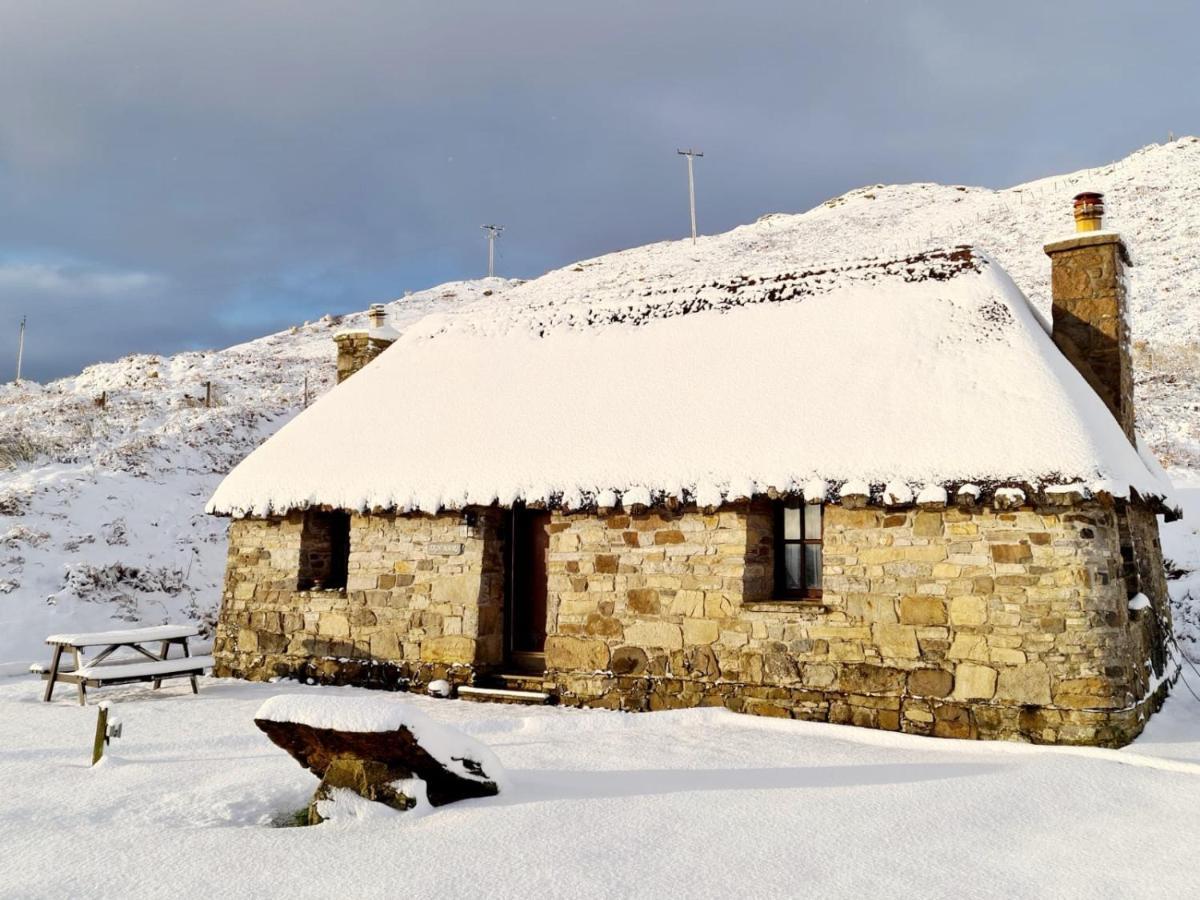 Tigh Mairi At Mary'S Thatched Cottages Elgol Luaran gambar