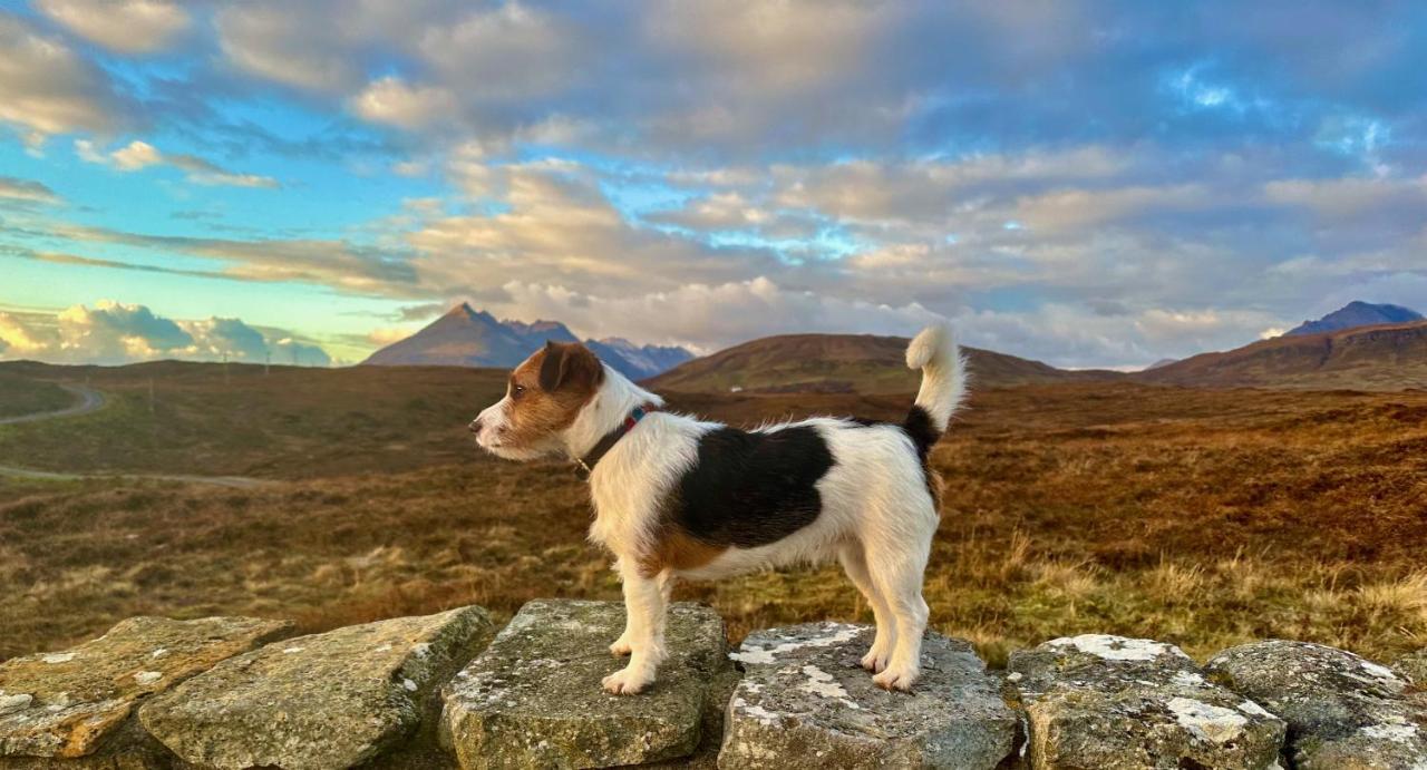Tigh Mairi At Mary'S Thatched Cottages Elgol Luaran gambar